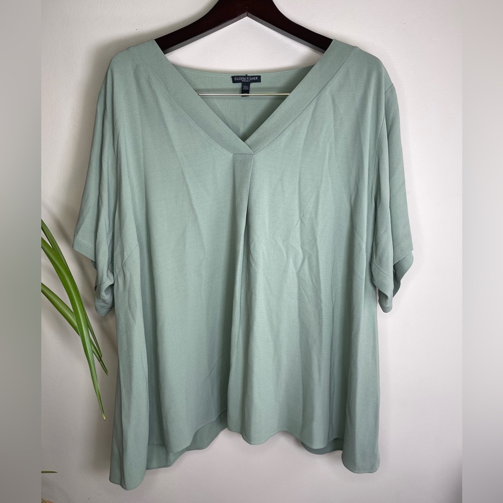 Eileen Fisher / Silk Sage Green V Neck Blouse
